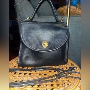 Coach Regina Bag in Black ( vintage)